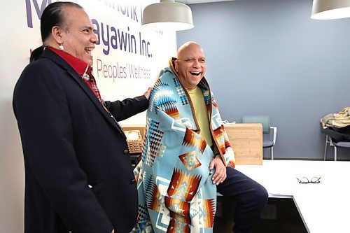 RUTH BONNEVILLE / WINNIPEG FREE PRESS

Local - standup

Grand Chief Garrison Settee, Manitoba Keewatinowi Okimakanak, surprises Dr. Barry Lavallee with a Pendleton blanket after Lavallee received a medal of excellence from Doctors Manitoba which is the highest honour bestowed upon physicians in the province of Manitoba.  The surprise was presented to Lavallee in his office at the Keewatinohk Inniniw Minoayawin, which in Cree means Northern Peoples' Wellness.

March 25th,  2022
