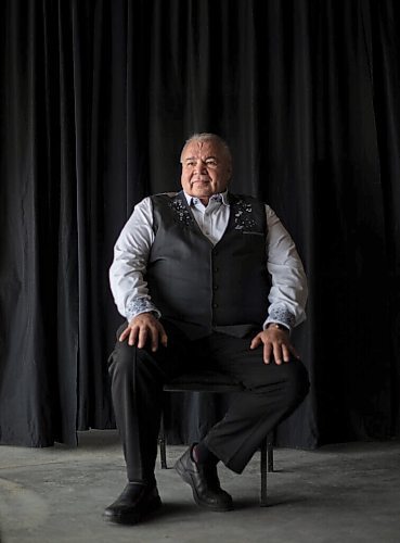 JESSICA LEE / WINNIPEG FREE PRESS

Manitoba Métis Federation President David Chartrand poses for a portrait at Assiniboia Downs on March 25, 2022.


