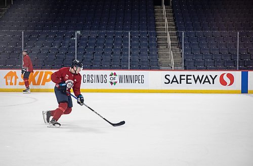 JESSICA LEE / WINNIPEG FREE PRESS

Ville Heinola (14) is photographed at Jets practice at Canada Life Centre on March 29, 2022.
