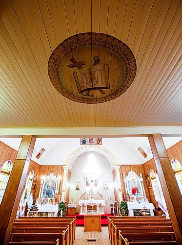 JOHN WOODS / WINNIPEG FREE PRESS
Winnipeg cartoonist Jacob Maydanyks work of the Alpha and Omega, top, in the Holy Ghost Ukrainian Catholic Church on Ada Street Tuesday, March 29, 2022. 

Re: Waldman