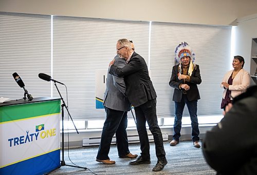 JESSICA LEE / WINNIPEG FREE PRESS

Chris Maxfield, Founder & VP Business Development at Indigeno Travel, (right), hugs Whelan Sutherland at Indigeno Travel offices on March 30, 2022.