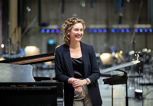 JESSICA LEE / WINNIPEG FREE PRESS

Lizzy Hoyt is photographed on the stage wing at Centennial Concert Hall on March 30, 2022.

Reporter: Holly