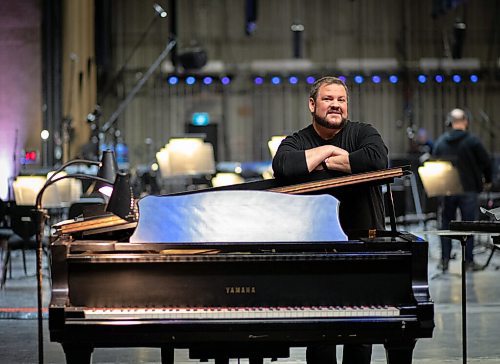 JESSICA LEE / WINNIPEG FREE PRESS

David Pomeroy is photographed on the stage wing at Centennial Concert Hall on March 30, 2022.

Reporter: Holly