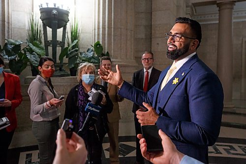 MIKE DEAL / WINNIPEG FREE PRESS
Obby Khan, MLA Fort Whyte, speaks to the media after his first question period, Monday afternoon.
220404 - Monday, April 04, 2022.