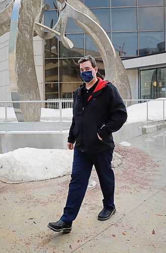 WINNIPEG FREE PRESS

Local - Pietz 

Kyle Pietz leaves the Law Courts Building on Monday afternoon after the first day of trial in his alleged killing of Eduardo Balaquit, whose disappearance prompted massive manhunt.

See Dean Pritchard's story. 


April 4th,  2022