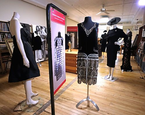 RUTH BONNEVILLE / WINNIPEG FREE PRESS

ENT - Black Dress

The Costume Museum of Canada has a new exhibit titled ' The Little Black Dress' showing historical dress and fashions from 1920-1990. We discuss  how events and social history of the  different eras impacted changes in style. Also the construction of the dress.

Reporter is Anacyia Kitching.

April 6th,  2022
