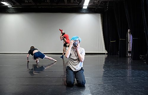 JESSICA LEE / WINNIPEG FREE PRESS

Dancers Warren McClelland (centre) is photographed performing a media preview at the Rachel Browne Theatre on April 7, 2022.

Reporter: Jen