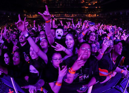 JOHN WOODS / WINNIPEG FREE PRESS
Slipknot performs at a downtown arena in Winnipeg Monday, April 11, 2022.

Re: wasney