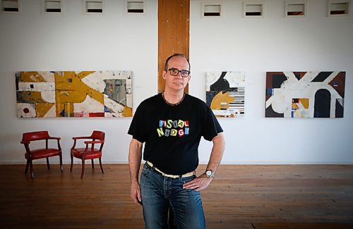 JOHN WOODS / WINNIPEG FREE PRESS
Artist Andrew Hiebert is holding an art exhibition of his work at 618 Arlington in Winnipeg Monday, April 11, 2022.

Re: Small