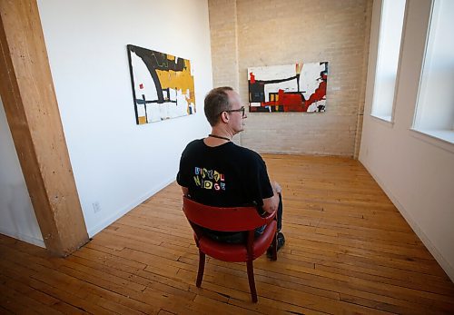 JOHN WOODS / WINNIPEG FREE PRESS
Artist Andrew Hiebert is holding an art exhibition of his work at 618 Arlington in Winnipeg Monday, April 11, 2022.

Re: Small