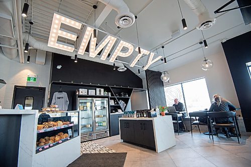 Mike Sudoma / Winnipeg Free Press
Interior of Empty Cup Coffee Shop Tuesday morning
April 12, 2022