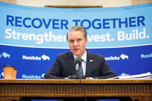 MIKE DEAL / WINNIPEG FREE PRESS
Finance Minister Cameron Friesen announces the contents of the governments 2022 budget during a media lockup at the Manitoba Legislative building Tuesday afternoon.
220412 - Tuesday, April 12, 2022.