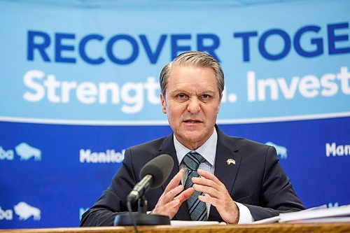 MIKE DEAL / WINNIPEG FREE PRESS
Finance Minister Cameron Friesen announces the contents of the governments 2022 budget during a media lockup at the Manitoba Legislative building Tuesday afternoon.
220412 - Tuesday, April 12, 2022.