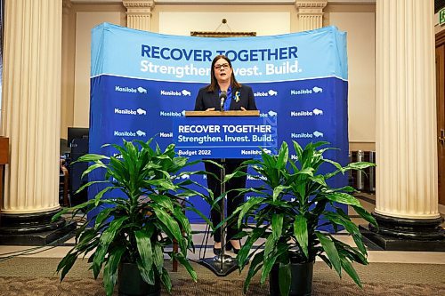 MIKE DEAL / WINNIPEG FREE PRESS
Premier Heather Stefanson discusses the governments 2022 budget with the media at the Manitoba Legislative building Tuesday afternoon.
220412 - Tuesday, April 12, 2022.