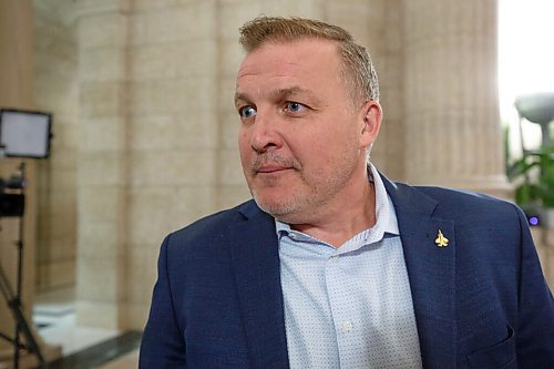 MIKE DEAL / WINNIPEG FREE PRESS
Bram Strain, CEO Business Council of Manitoba provides his views regarding the provincial governments 2022 budget with the media at the Manitoba Legislative building Tuesday afternoon.
220412 - Tuesday, April 12, 2022.