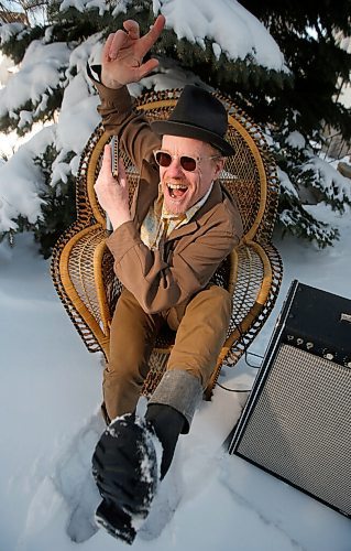 JOHN WOODS / WINNIPEG FREE PRESS
Blues singer and harmonica player Benjamin Darvill, who goes under the performance name Son Of Dave, is photographed outside his home in Winnipeg Monday, April 18, 2022. Darvill has several shows coming up in Winnipeg.

Re: Small