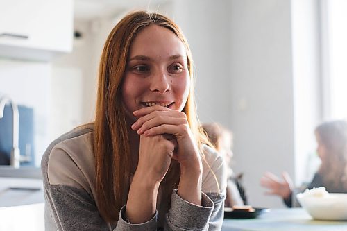 MIKAELA MACKENZIE / WINNIPEG FREE PRESS

Julia Popova speaks about her experiences as a Ukrainian refugee in Wrzesnia on Tuesday, April 12, 2022. The apartment that they are staying at has been provided to them for free. For Melissa story.
Winnipeg Free Press 2022.