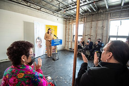 Mike Sudoma/Winnipeg Free Press
Audience members applause the Premier of Manitoba Heather Stefanson after announcing a donation of 2 million dollars in funding for the development of the Toba Centre for for Children and Youth during a press announcement event Tuesday afternoon
April 19, 2022