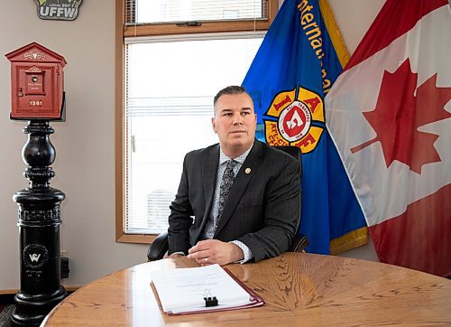 JESSICA LEE / WINNIPEG FREE PRESS

UFFW president Tom Bilous poses for a photo on April 19, 2022 at the UFFW office.


Reporter: Katlyn