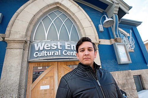 MIKE DEAL / WINNIPEG FREE PRESS
Jorge Requena Ramos, artistic director at the West End Cultural Centre.
See Malak Abas story
220420 - Wednesday, April 20, 2022.