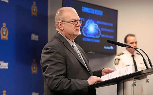 RUTH BONNEVILLE / WINNIPEG FREE PRESS

Local - Police HQ

Justice Minister Kelvin Goertzen, speaks at a news conference on new technology to help front-line officers at Winnipeg Police Service Headquarters, on Monday.  

See Erik's story

April 25th,  2022
