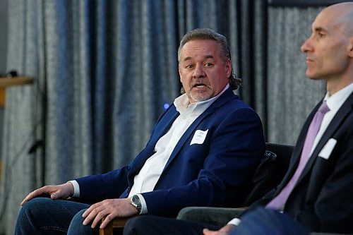 MIKE DEAL / WINNIPEG FREE PRESS
Todd Leroy, vp manufacturing at Loewen, speaks during the Canadian Manufactures and Exporters (CME) annual meeting at the Norwood Hotel, 112 Marion Street, Wednesday morning.
See Martin Cash story
220427 - Wednesday, April 27, 2022.