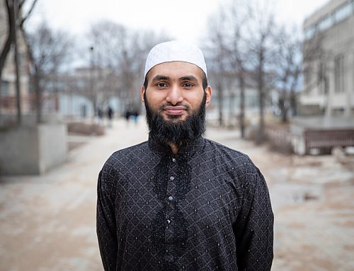 JESSICA LEE / WINNIPEG FREE PRESS

University of Manitoba student Abdul Ahad, president of Muslim Students Association, poses for a photo on April 29, 2022.

Reporter: Brenda Suderman