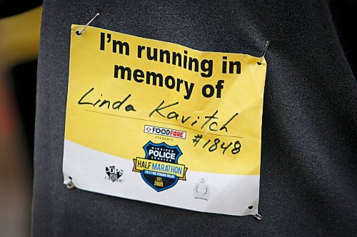 JOHN WOODS / WINNIPEG FREE PRESS
Kevin Kavitch and his son Tyler, ran for their wife and mum Linda, at the Winnipeg Police Service (WPS) Half Marathon in Assiniboine Park Sunday, May 1, 2022. Proceeds go to the Canadian Cancer Society.

Re: Searle