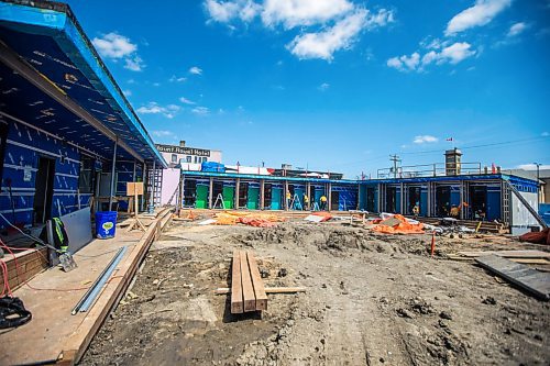 MIKAELA MACKENZIE / WINNIPEG FREE PRESS

The construction site of Astum Api Niikinaahk, a low-barrier affordable housing project, in Winnipeg on Thursday, May 5, 2022. For Joyanne story.
Winnipeg Free Press 2022.