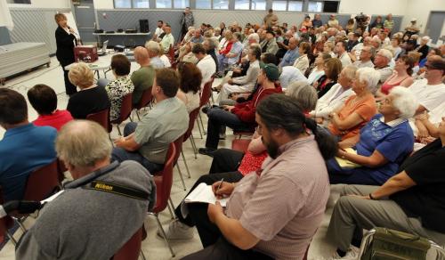 BORIS.MINKEVICH@FREEPRESS.MB.CA  100823 BORIS MINKEVICH / WINNIPEG FREE PRESS Town hall meeting for the new stadium at the University of Manitoba.