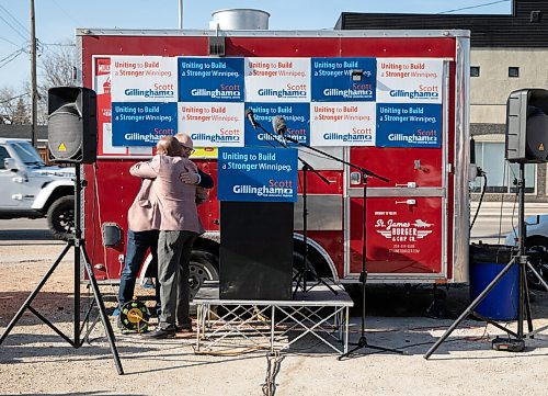 JESSICA LEE / WINNIPEG FREE PRESS

Deputy Mayor Markus Chambers hugs Scott Gillingham at Gillinghams mayoral campaign launch at St. James Burger & Chip Co. on May 5, 2022.

Reporter: Katlyn Streilein