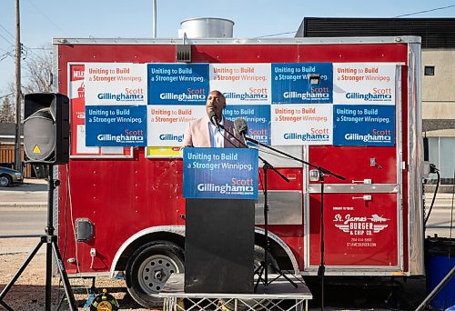 JESSICA LEE / WINNIPEG FREE PRESS

Deputy Mayor Markus Chambers speaks in support of Scott Gillingham at Gillinghams mayoral campaign launch at St. James Burger & Chip Co. on May 5, 2022.

Reporter: Katlyn Streilein