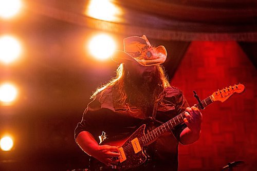 Mike Sudoma/Winnipeg Free Press
Singer song writer, Chris Stapleton brings his All American Road Show Goes to Canada Tour to a packed Canada Life Centre Friday evening
May 7, 2022