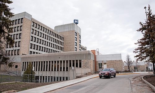 JESSICA LEE / WINNIPEG FREE PRESS

Victoria Hospital is photographed on May 6, 2022.

Reporter: Dylan Robertson



