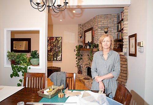 JESSICA LEE / WINNIPEG FREE PRESS

Deb Frances, a book artist, poses for a photo in her dining room with her materials on May 9, 2022.

Reporter: Brenda Suderman

