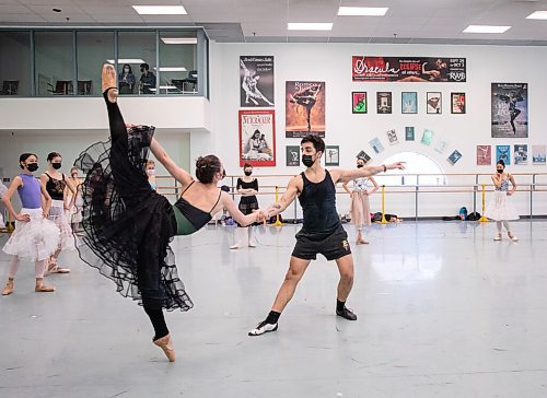 JESSICA LEE / WINNIPEG FREE PRESS

Royal Winnipeg Ballet dancers Jaimi Deleau (left) and Stephan Azulay are photographed during a rehearsal for Cinderella on May 6, 2022. 

Reporter: Jen Zoratti
