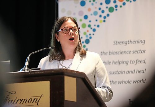 RUTH BONNEVILLE / WINNIPEG FREE PRESS

Local - MBIZ Stefanson 

Premier Heather Stefanson speaks at the Manitoba Chambers of Commerce breakfast series on MANITOBA DAY at the Fairmont Hotel Thursday.  


May 12, 2022

