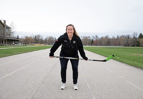 JESSICA LEE / WINNIPEG FREE PRESS

Ashley van Aggelen, head coach of U18 female provincial hockey team for 2023 Canada Winter Games, poses for a photo in Winnipeg on May 12, 2022. Van Aggelen and her two assistant coaches will be the first all-female coaching staff in provincial team history.

Reporter: Mike Sawatzky


