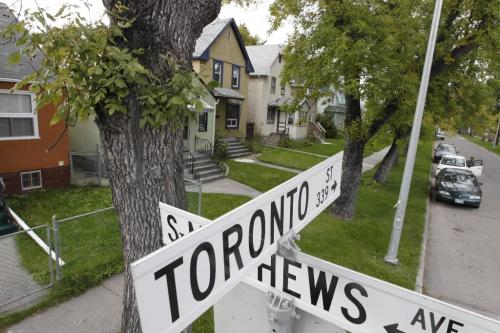 BORIS.MINKEVICH@FREEPRESS.MB.CA  100915 BORIS MINKEVICH / WINNIPEG FREE PRESS Toronto Street high angle street sign.