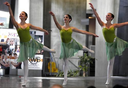 BORIS.MINKEVICH@FREEPRESS.MB.CA  100926 BORIS MINKEVICH / WINNIPEG FREE PRESS Student dancers in the RWB rec division perform in the Hydro Building. This was one of the events in Culture Days.