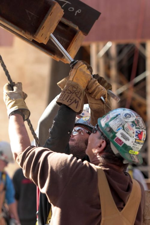 JOE.BRYKSA@FREEPRESS.MB.CA Local- (See Dan's FYI section)- Steelworkers  at  The Canadian Museum for Human Rights at the Fork in Winnipeg  - JOE BRYKSA/WINNIPEG FREE PRESS- Oct 04, 2010 CMHR