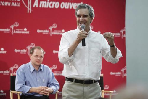 BORIS.MINKEVICH@FREEPRESS.MB.CA  101007 BORIS MINKEVICH / WINNIPEG FREE PRESS Open mike in Winnipeg: Town hall with Michael Ignatieff, Kevin Lamoureux and the Liberal team