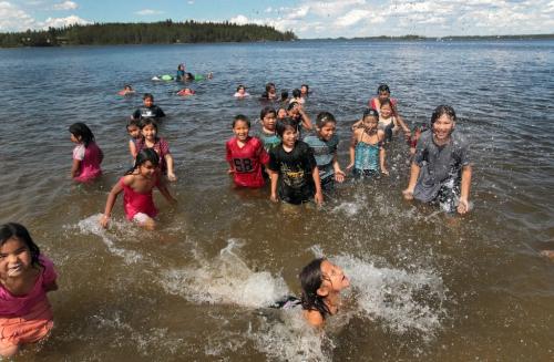 JOE.BRYKSA@FREEPRESS.MB.CA NO RUNNING WATER FEATURE-(See Helen's story)    Kids swim in Island Lake at St. Theresa Point First Nation- July 2010, - JOE BRYKSA/WINNIPEG FREE PRESS