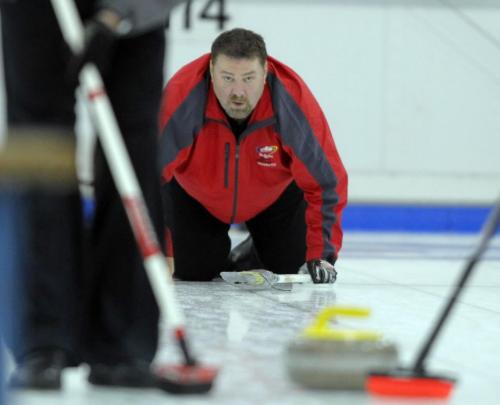 BORIS.MINKEVICH@FREEPRESS.MB.CA   BORIS MINKEVICH / WINNIPEG FREE PRESS 101101 McDairmid Senior Mens Bonspiel finals at the Fort Garry Curling Club. Don Nelson(in photo) vs Kelly Robertson.