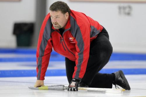 BORIS.MINKEVICH@FREEPRESS.MB.CA   BORIS MINKEVICH / WINNIPEG FREE PRESS 101101 McDairmid Senior Mens Bonspiel finals at the Fort Garry Curling Club. Don Nelson(in photo) vs Kelly Robertson.