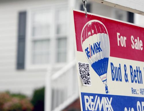 Real estate agents, such as this one in Cary, North Carolina, are experimenting with QR codes which are small square bar codes that a customer can scan with a smartphone to get more information, be directed to a web page or shown a movie advertisement. (John Rotett/Raleigh News & Observer/MCT) Winnipeg Free Press
