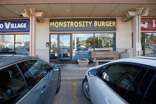 JOHN WOODS / WINNIPEG FREE PRESS
Monstrosity Burger has been ordered closed for in restaurant dining at their location on Corydon Ave in Winnipeg Tuesday, September 21, 2021. 

Reporter: Abas