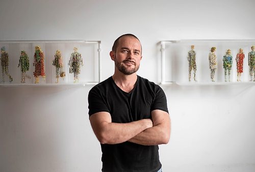 JESSICA LEE / WINNIPEG FREE PRESS

Chris Dorosz is photographed on November 1, 2021 in his studio in downtown Winnipeg. 

Reporter: Alan





