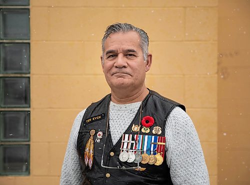 JESSICA LEE / WINNIPEG FREE PRESS

Veteran Kerry Ten Eyck is photographed at Elmwood Legion on November 11, 2021.







