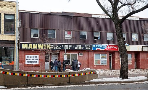 MIKE DEAL / WINNIPEG FREE PRESS
The Manwin Hotel at 655 Main Street.
211116 - Tuesday, November 16, 2021.